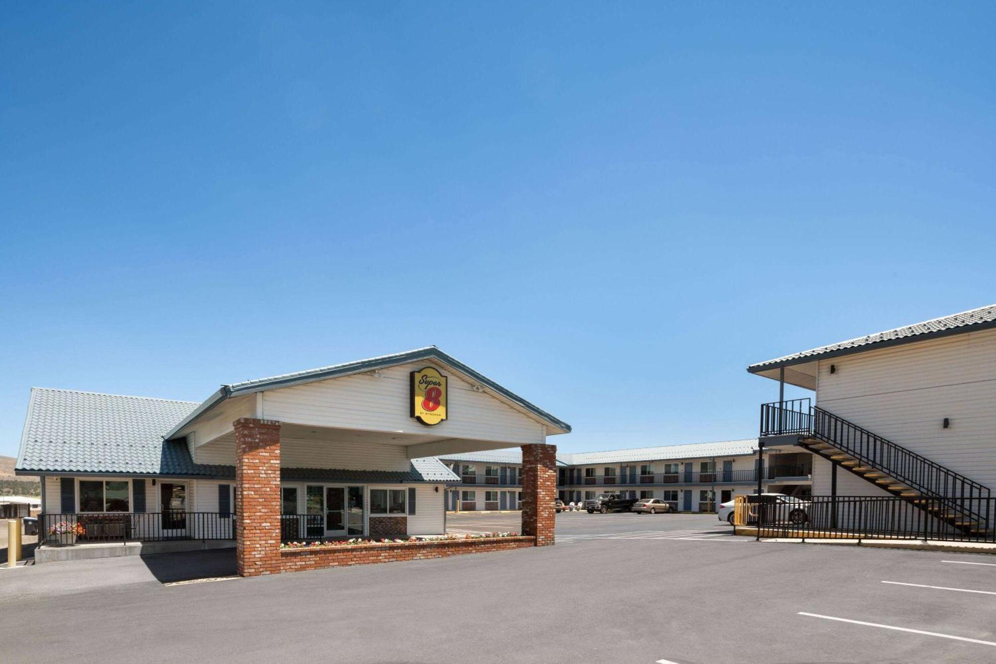 Super 8 By Wyndham Susanville Exterior foto