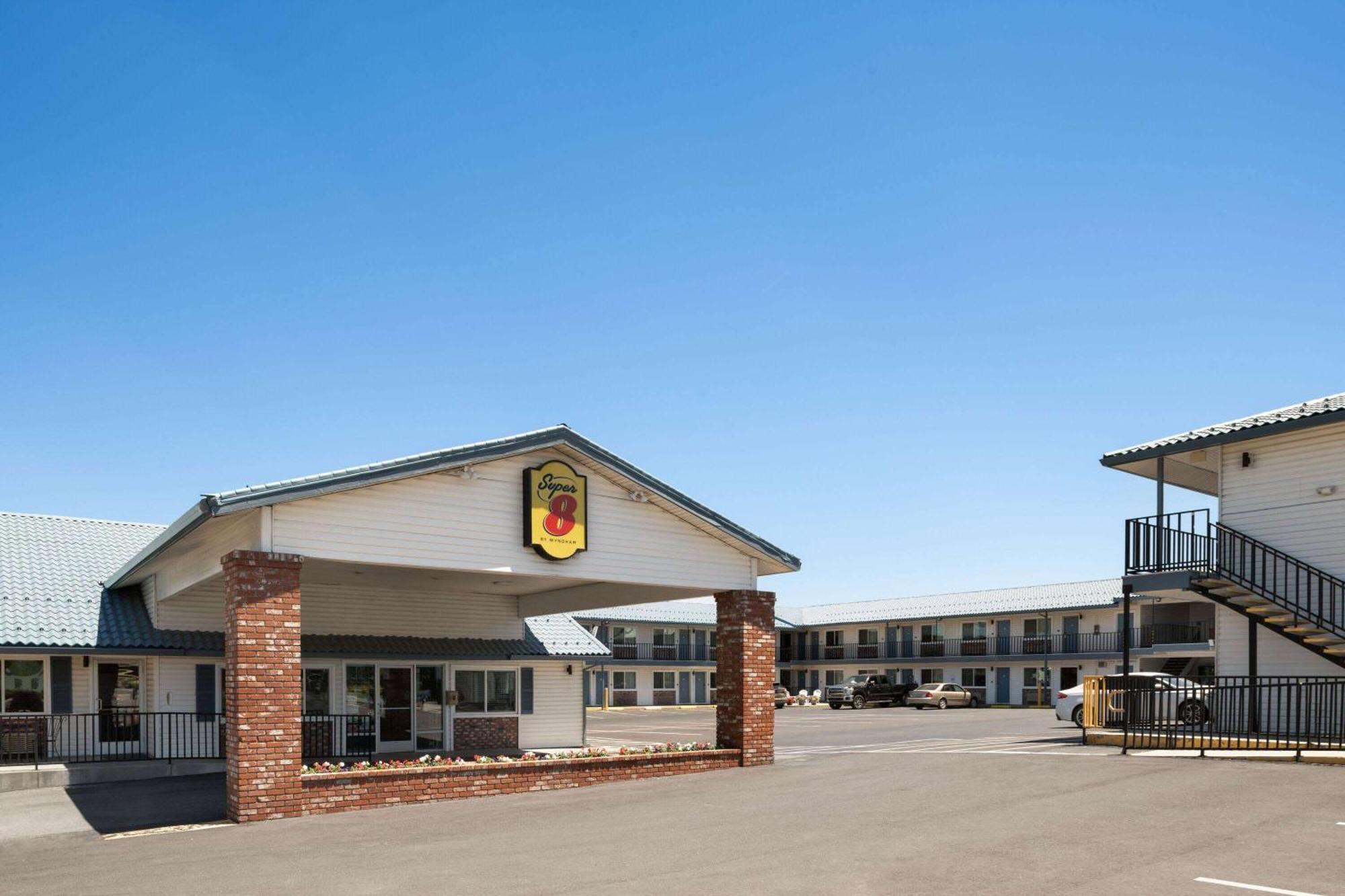 Super 8 By Wyndham Susanville Exterior foto
